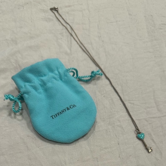 Tiffany Heart Key Necklace - Picture 1 of 2
